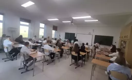 Zdjęcie do PR&Oacute;BNY EGZAMIN &Oacute;SMOKLASISTY &ndash; grudzień 2024